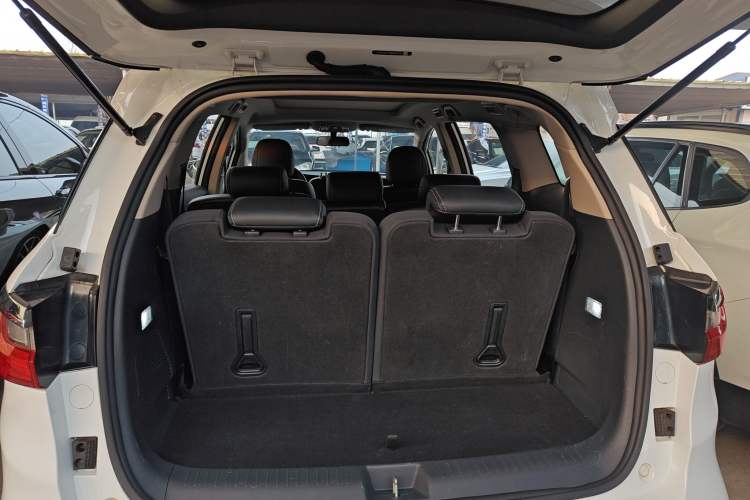 Used BYD Song MAX 2017 1.5T Automatic Smart Connect Elite 7-Seater