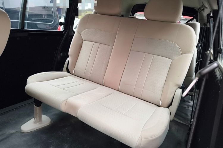 Used FORTHING Lingzhi 2023 M5L 1.6L Base Model 7 Seats
