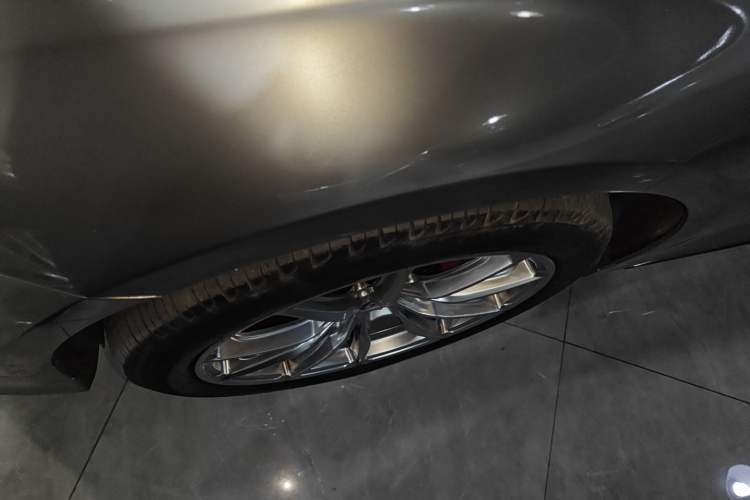 Used Mercedes-Benz E-Class 2020 Restyled E 300 L Sporty and Stylish Edition