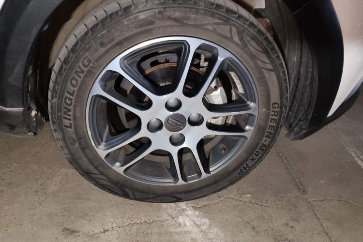 Used Geely Auto Vision X1 2017 1.3L Automatic Player Edition
