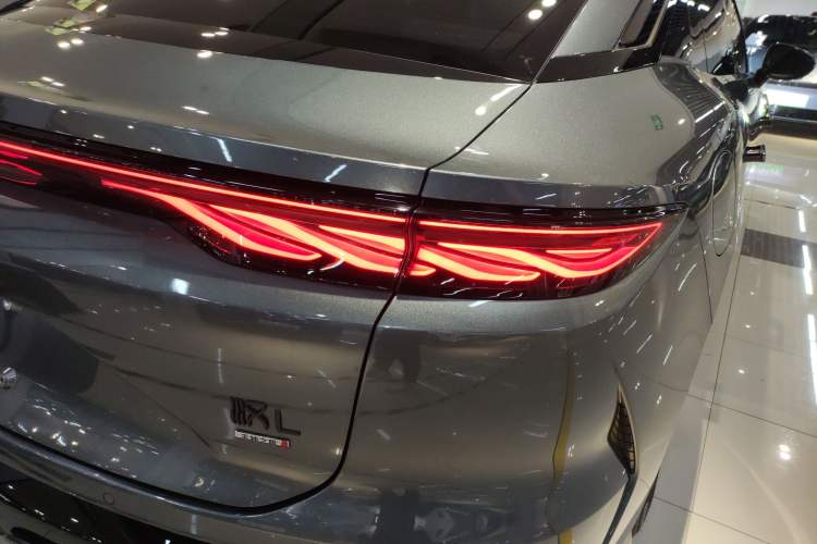 Used BYD Han L 2025 EV 701 km LiDAR Flagship Edition
