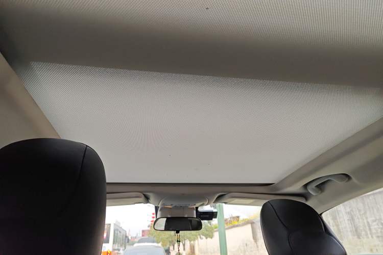 Used Jeep Renegade 2017 180T Automatic Smart Version
