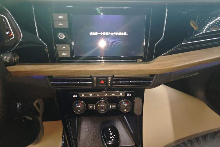 Used Volkswagen Passat 2019 330TSI Luxury Edition China VI Standard
