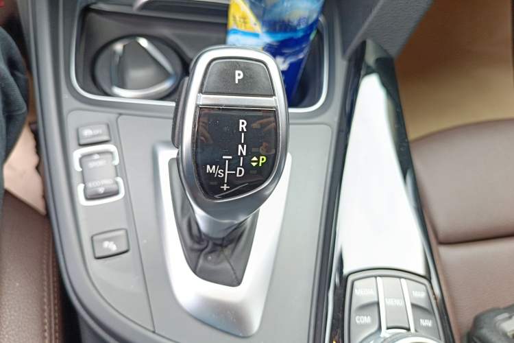 Used BMW 3 Series 2018 320Li Leading Model M Sport Package
