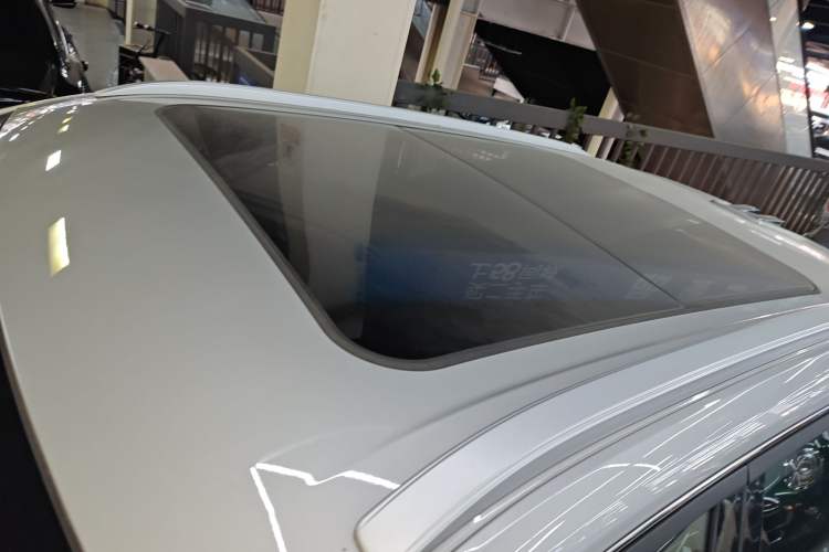 Used Dongfeng Aeolus L7 New Energy 2024 518 Pro
