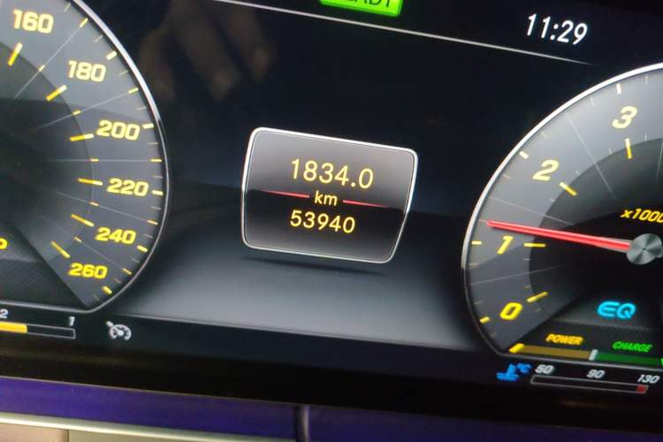 Used Mercedes-Benz E-Class 2020 Facelift E 260 L