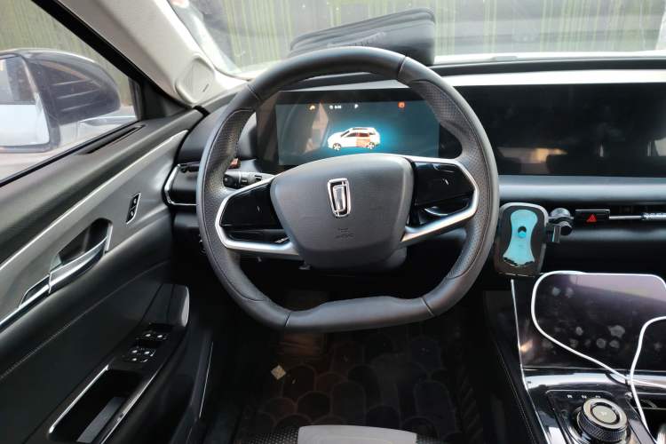 Used Bestune E01 2020 Quantum Wave Custom Edition