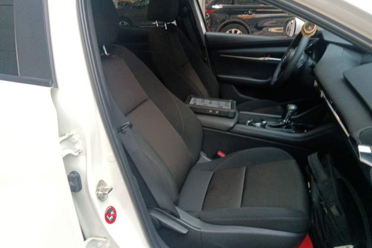 Used Mazda Mazda 3 Axela 2023 2.0L Automatic ZhiXuan Edition