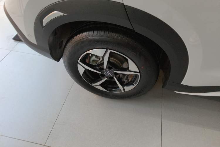 Used BYD Yuan UP 2025 Intelligent Driving Version 401 km Leading Edition