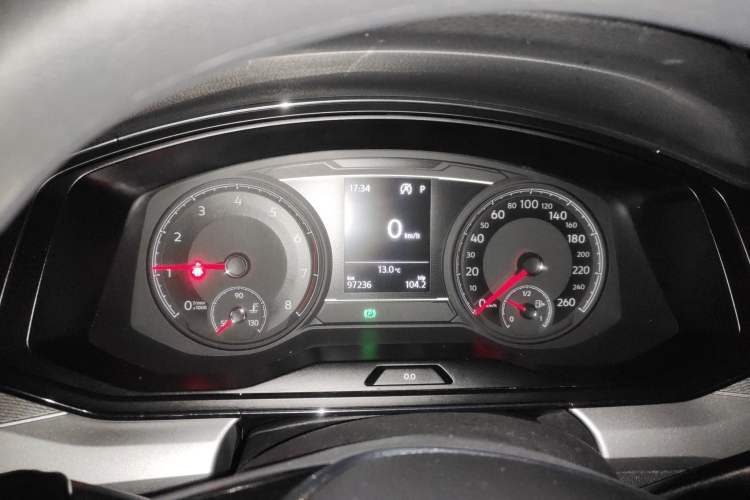 Used Volkswagen Lamando 2019 230TSI DSG Fashion Edition China VI
