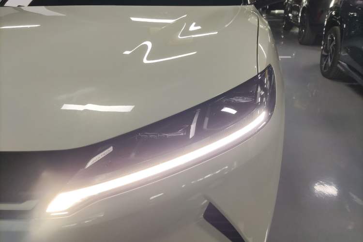 Used BYD Yuan UP 2024 401KM Beyond Edition
