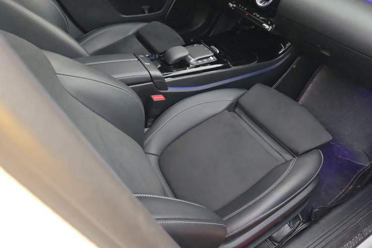 Used Mercedes-Benz A-Class 2021 A 200 L Sport Sedan Fashion Model