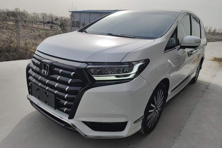 Used Honda Elysion 2022 2.0L eHEV Luxury Edition