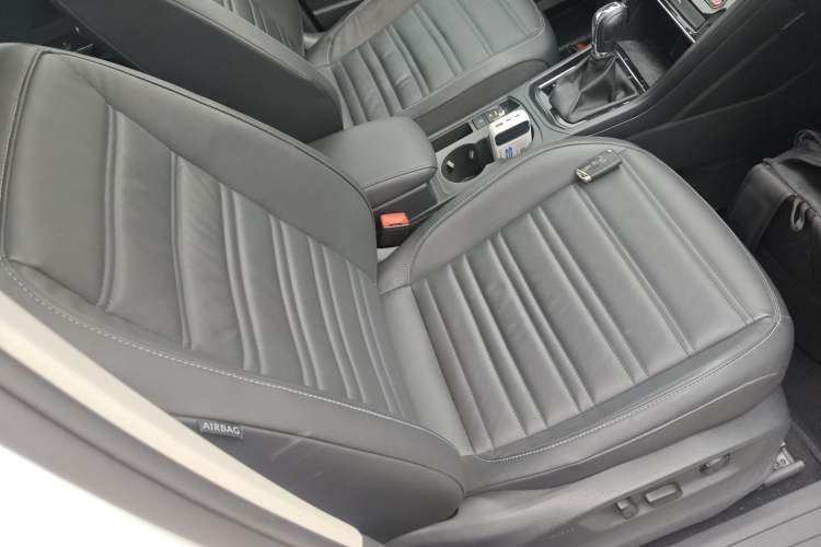 Used Volkswagen Touran 2021 Volkswagen Touran L 280TSI DSG Boundary Edition 7-Seater