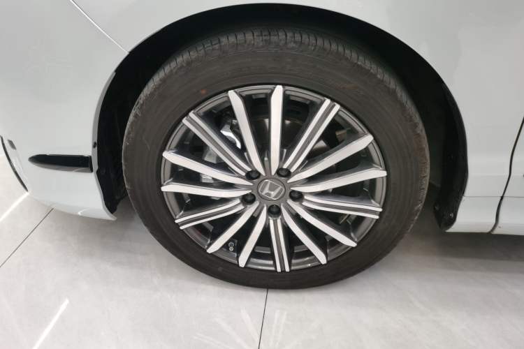 Used Honda Elysion 2024 2.0L eHEV Luxury Edition