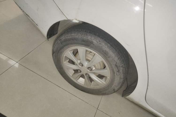 Used Chevrolet Sail 2015 Sail 3 1.3L AMT Ideal Edition
