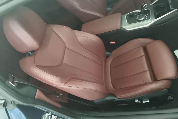 Used BMW 4 Series 2022 Revised 425i M Sport Night Edition Package
