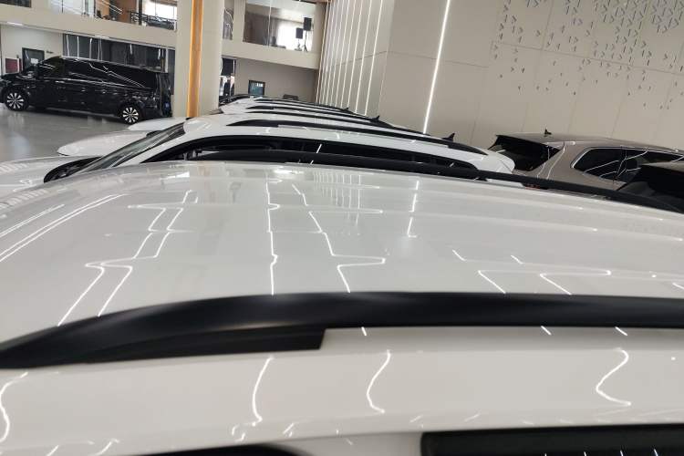 Used Volkswagen Tiguan L 2022 330TSI Automatic Two-Wheel Drive Comfort Edition
