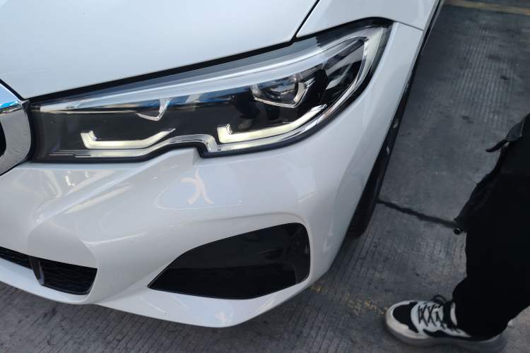 Used BMW 3 Series 2021 Restyled 325Li xDrive M Sport Package
