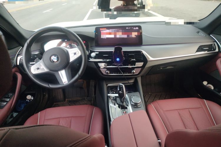 Used BMW 5 Series 2022 Second Facelift 530Li xDrive Luxury Package
