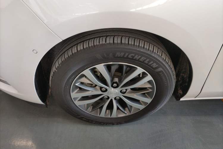 Used Buick GL8 2020 ES Land Cruiser 653T Luxury Edition
