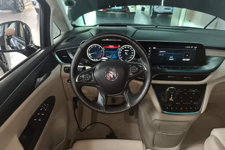 Used Buick GL8 2021 Avenir Aivia 7-Seater Luxury Edition
