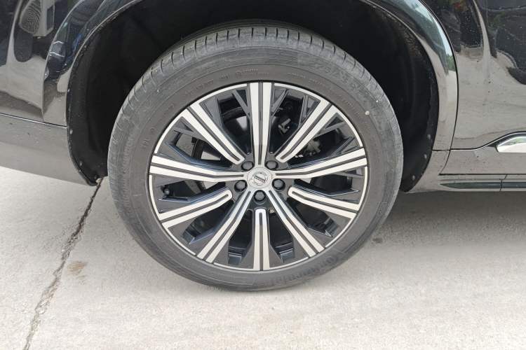 Used Volvo XC90 2019 T5 Zhiyi Edition 5-Seater China VI Standard
