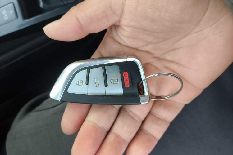 Used MG 5 2021 300TGI DCT Elegant Luxury Edition
