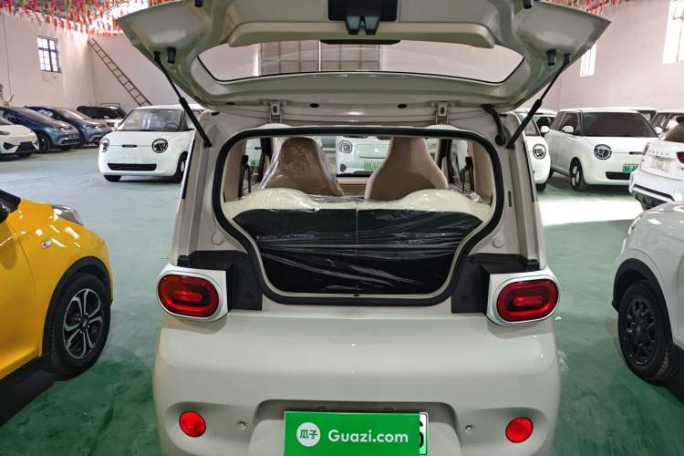 Used Wuling Hongguang MINIEV 2024 3rd Generation 215km Youth Edition
