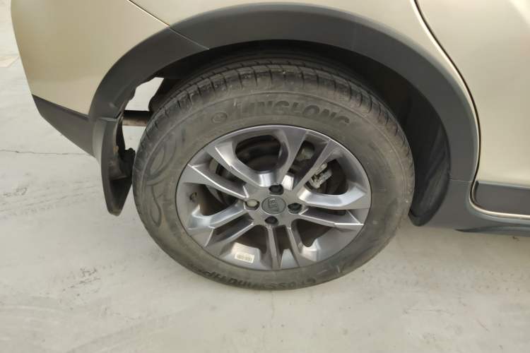 Used Geely Auto Vision X3 2020 1.5L CVT Luxury Model
