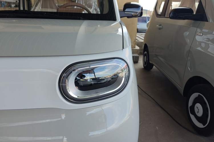 Used Wuling Hongguang MINIEV 2024 3rd Generation 215km Youth Edition