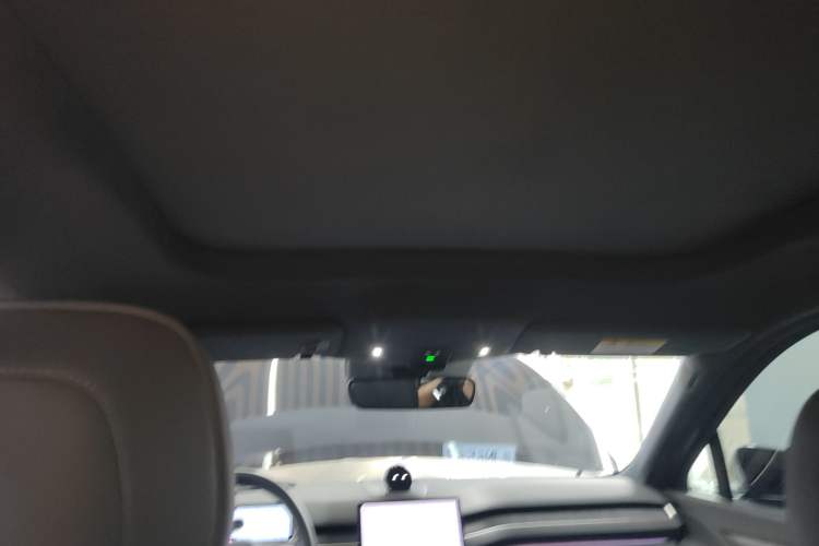 Used Nio ES8 2023 75 kWh Executive Edition
