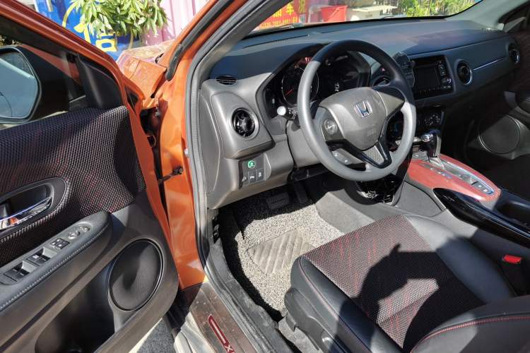 Used Honda XR-V 2015 1.8L EXi CVT Comfort Version
