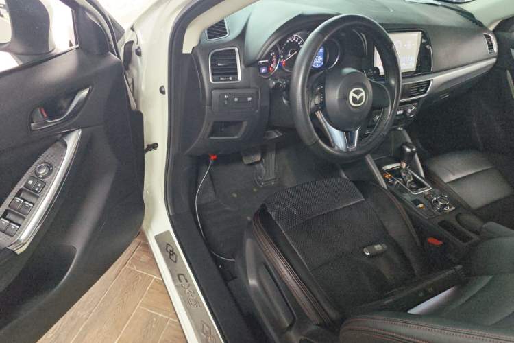 Used Mazda CX-5 2015 2.0L Automatic Two-Wheel Drive Urban Version