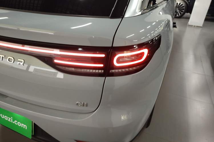 Used Leapmotor C11 2024 Range-Extended 300 Luxury Edition
