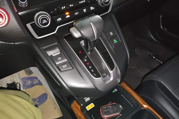 Used Honda CR-V 2021 240TURBO CVT 2WD Fashion Edition