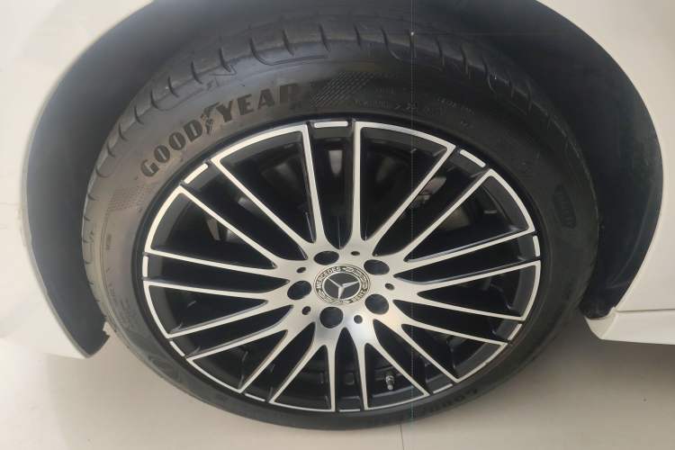 Used Mercedes-Benz C-Class 2023 Restyled C 260 L Sport Edition
