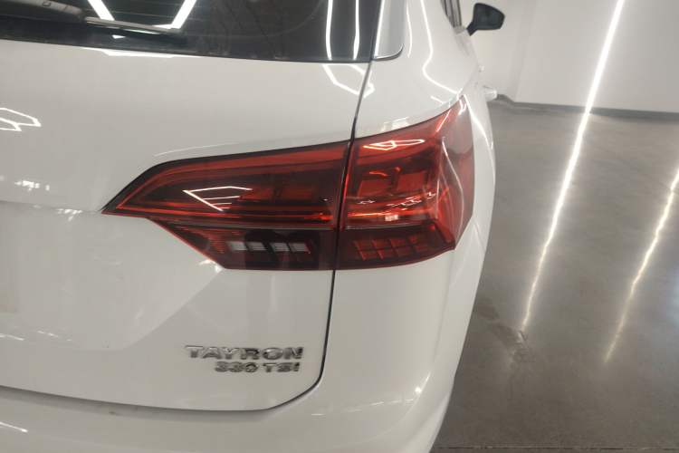 Used Volkswagen Tayron 2019 330TSI Two-Wheel Drive Luxury Model China VI Standard