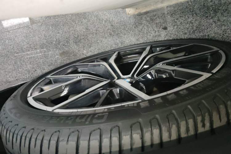 Used BMW 5 Series 2023 530Li Luxury Edition M Sport Package