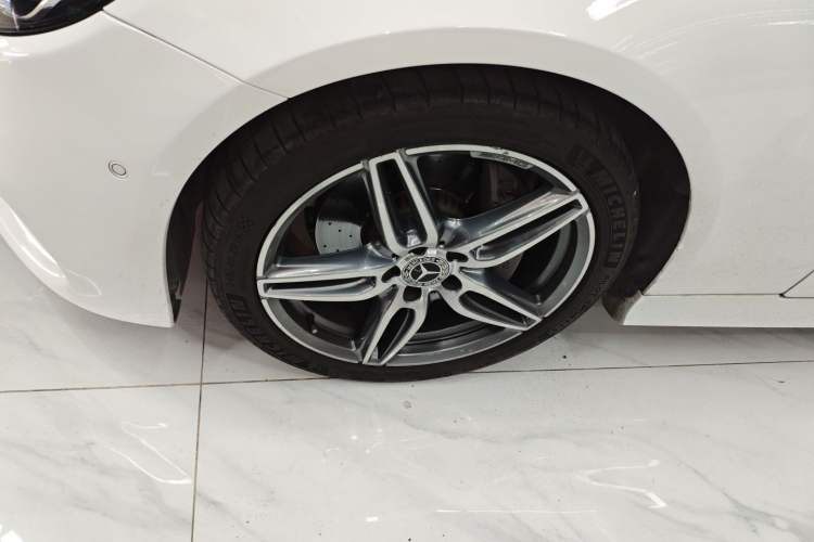 Used Mercedes-Benz E-Class 2017 E 200 4MATIC Coupe