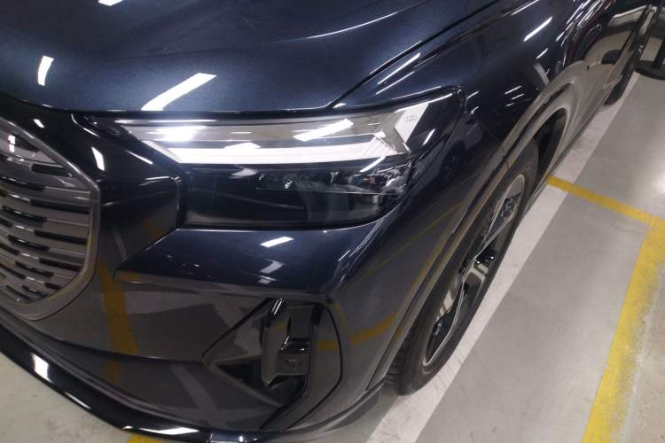 Used Audi Q4 e-tron 2024 50 e-tron quattro Creation Edition Midnight
