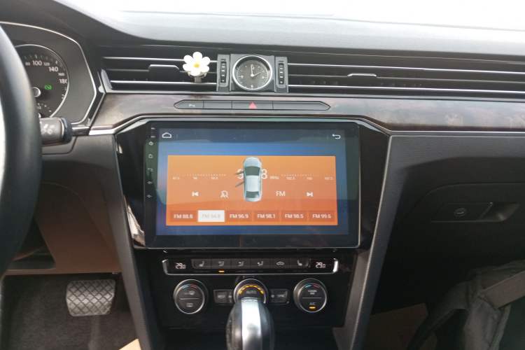 Used Volkswagen Magotan 2018 Facelift 330TSI DSG Luxury Model