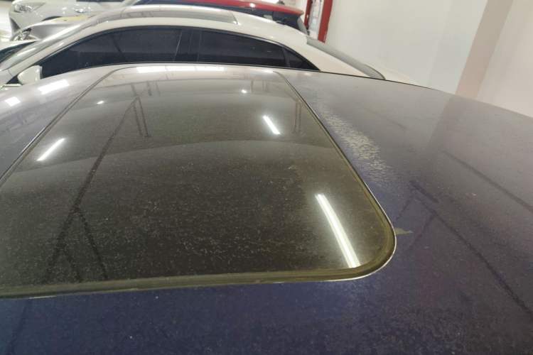 Used Infiniti Q50L 2018 2.0T Enjoyment Version China VI Standard
