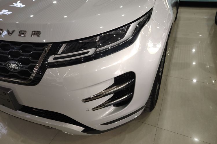 Used Land Rover Range Rover Evoque 2023 Aurora L 249 PS Luxury Edition