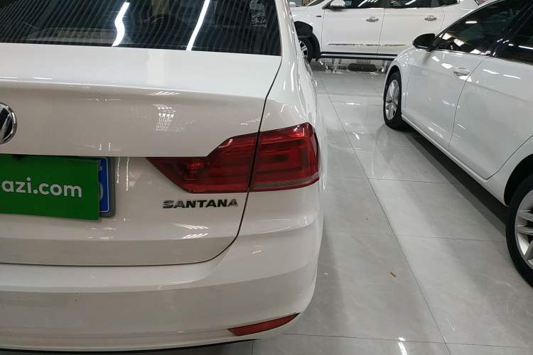 Used Volkswagen Santana 2019 1.5L Manual Fashion Edition China VI Standard