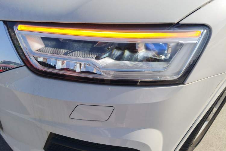 Used Audi Q3 2018 30th Anniversary Edition 30 TFSI Fashion Model
