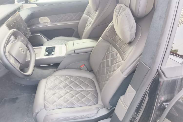 Used Nio ET9 2025 100 kWh