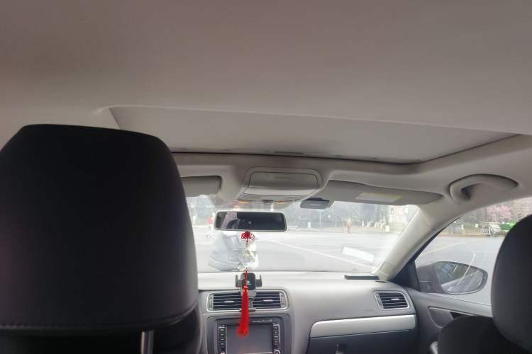 Used Volkswagen Sagitar 2014 1.6L Automatic Comfort Model