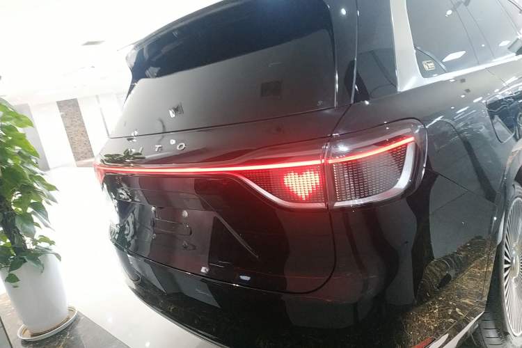 Used Hima AITO M9 2024 Range-Extended Ultra Version 42 kWh 6-Seater Model