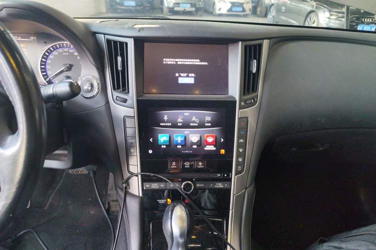 Used Infiniti Q50L 2015 2.0T Enjoyment Edition
